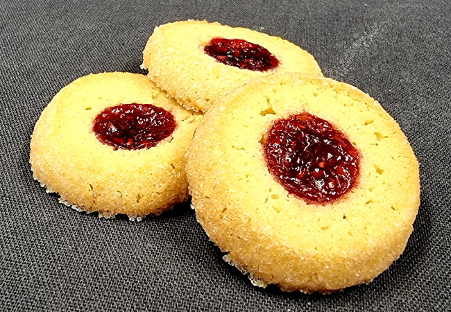 Þýskar Heidesand smákökur með hindberjasultu